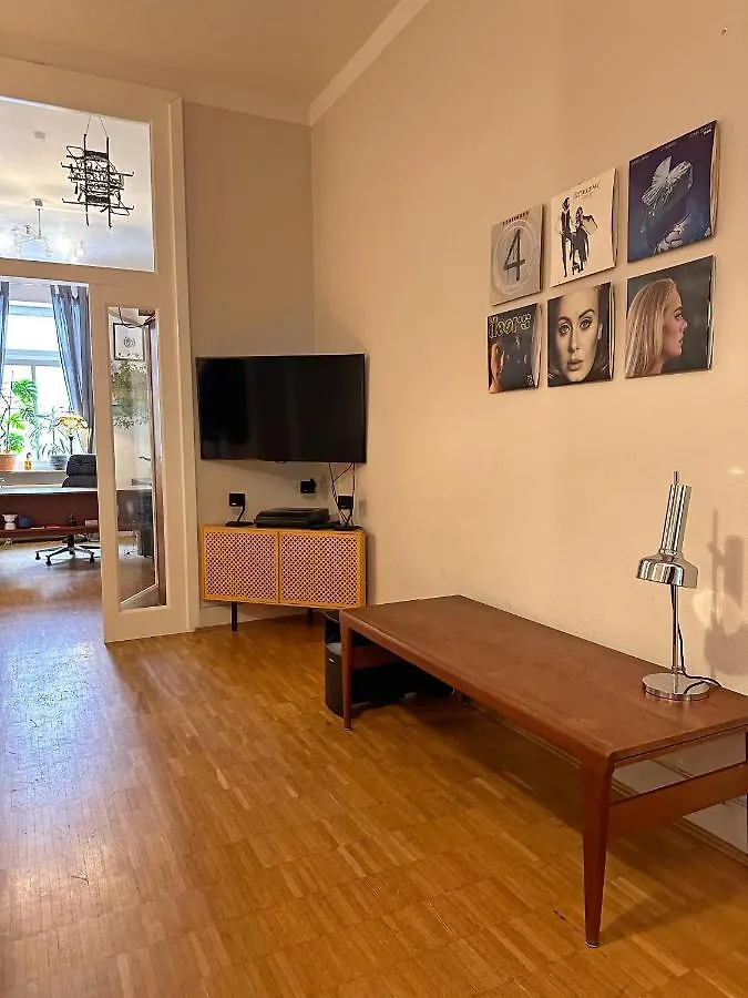 Apartment Mediterrane Eg-Wohnung / Basf-Naehe / 650Mbit Wlan Ludwigshafen am Rhein