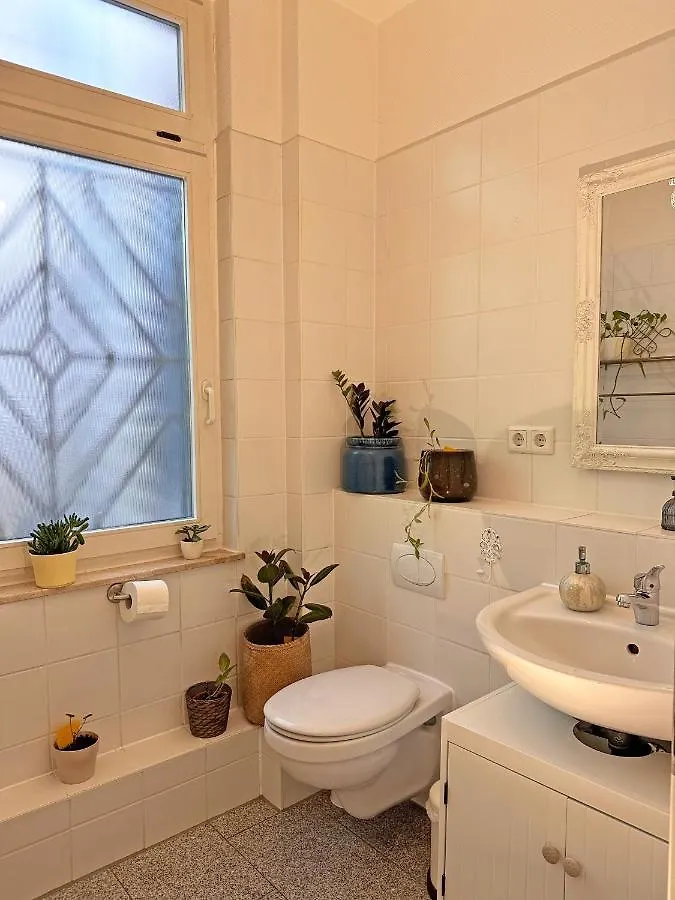 Mediterrane Eg-Wohnung / Basf-Naehe / 650Mbit Wlan Ludwigshafen am Rhein Apartment